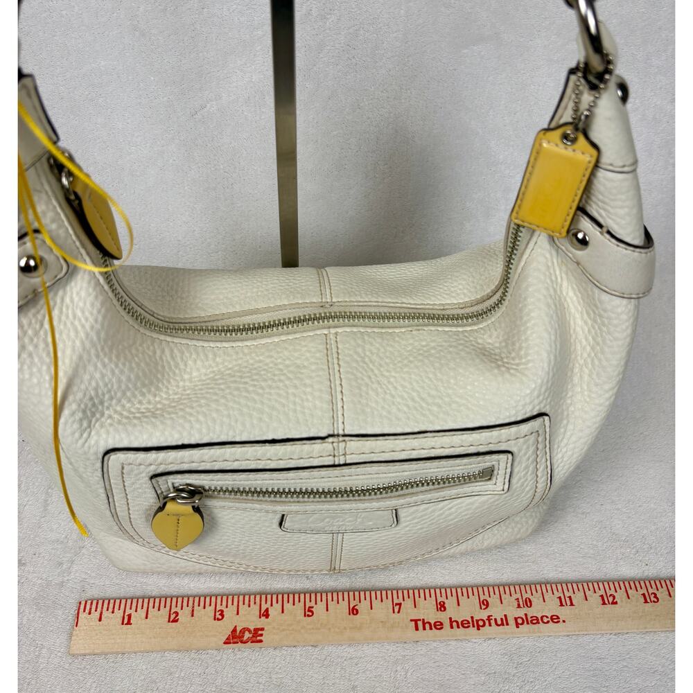 Coach Vintage Y2K Penelope in White Pebble Leather Hobo Bag - Picture 11 of 16